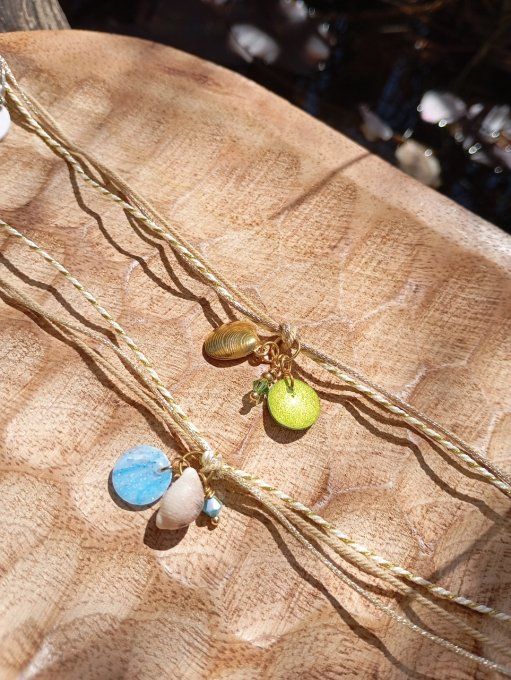 bracelet femme Trésors de Plage, en perles fimo et coquillage