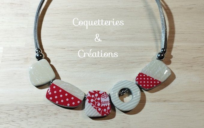 Collier Asymétrique Unique - Perles Artistiques Résinées