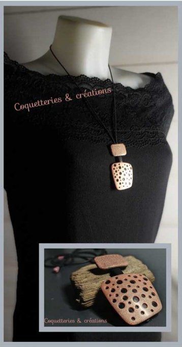 Collier sautoir polymère couleur métallique réglable  