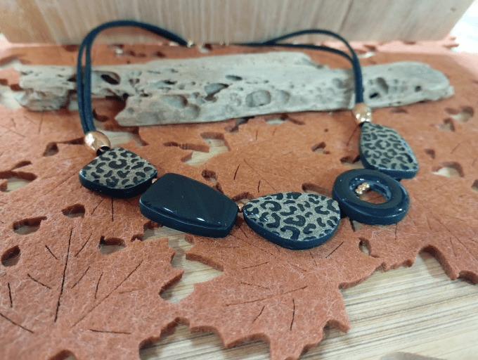 Collier Asymétrique Léopard Pailleté & Argenté ou doré