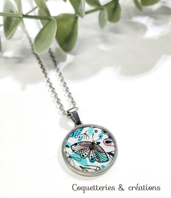 Collier pendentif cabochon fimo lentille nature et insectes